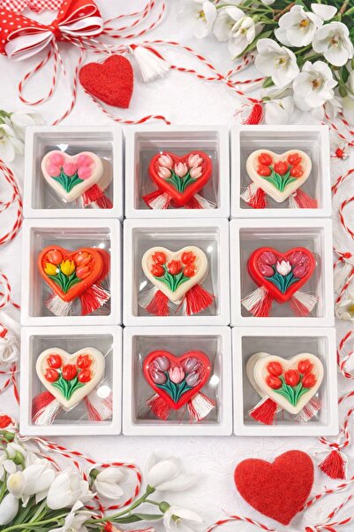 OEM Martisoare handmade din sapun parfumat in cutie vitrina alba, 18/buc pe s...