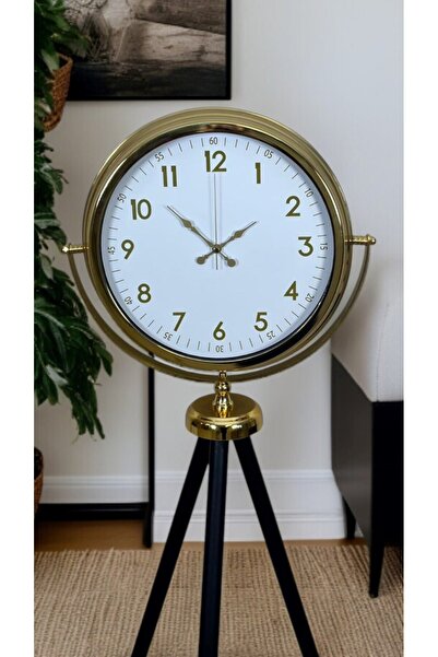 Nemere ساعة هيريتاج الذهبية الأنيقة ذات القاعدة الثلاثية من نيميرهوم