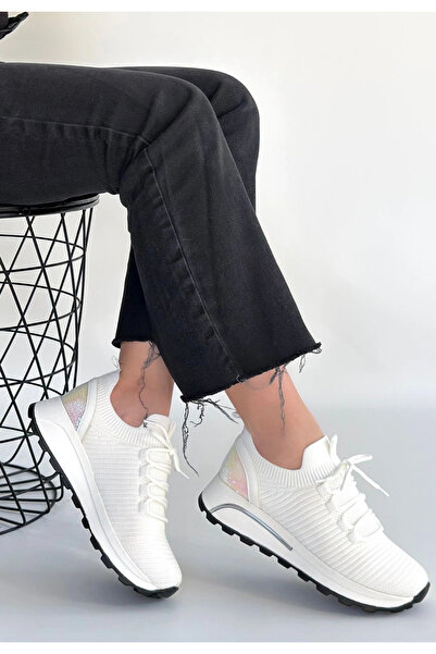 Alfanora Feort White Knitwear Lace-Up Sports Shoes