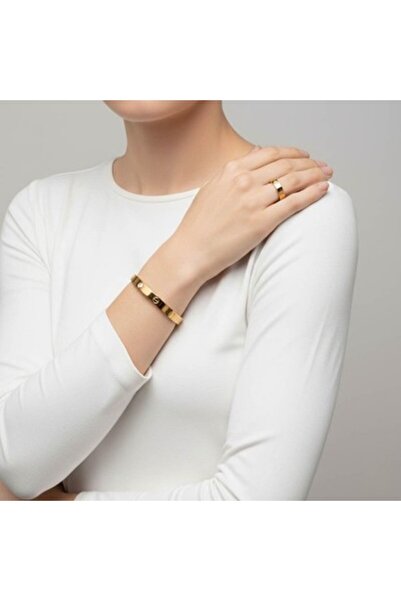 unbranded طقم سوار وخاتم بتصميم لولبي مطلي بالذهب - مجوهرات وإكسسوارات أنيقة