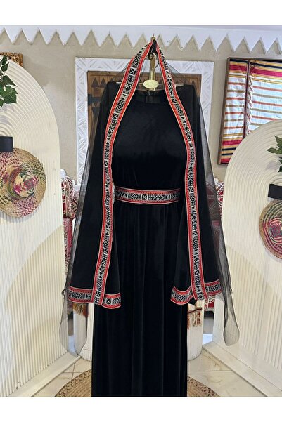 ainaqat aljawhara Two-piece jalabiya