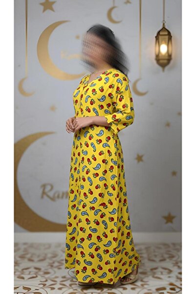 ISHRAQAT AL-AMAL A Ramadan shirt with short sleeves, a comfortable fit, and a...