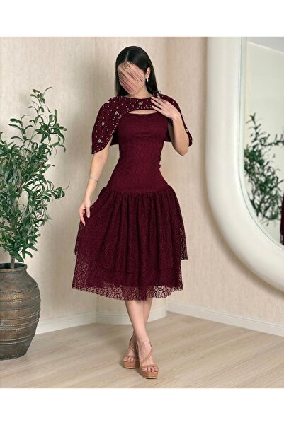Prestige dresses Oud lace dress