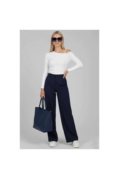 ZENGEZUR MALL One-shoulder drawstring blouse white t4328