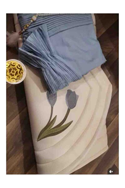 Gerenic A luxurious prayer set including a comfortable prayer mat and prayer ...