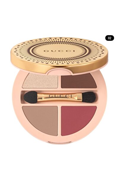 Makeup Misleading Q and Tash Y 4 color