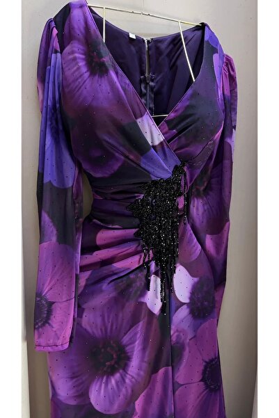 Generica فستان " إيلاء " البنفسج الملكي المطرّز