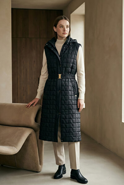 Minel Women's Black Long Belted Vest