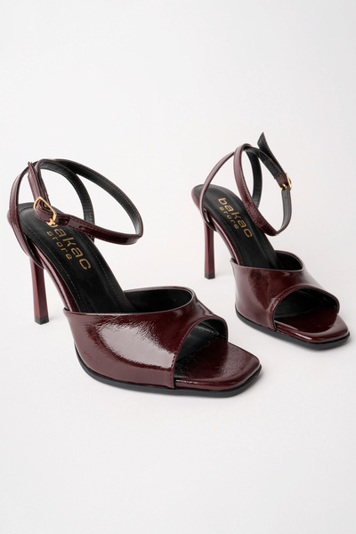 bakacstore Women's Burgundy Wrinkled Patent Leather Open-Front Single Strap H...