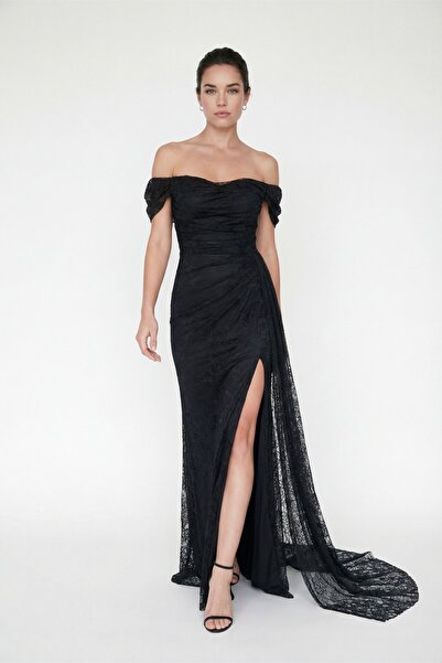 Lafaba Women's Black Slim Fit Boat Neck Lace Long Evening Dress