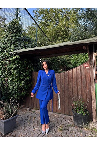 ZF BUTİK Σετ Παντελόνι και Σακάκι με Λεπτομέρεια Καρφίτσας