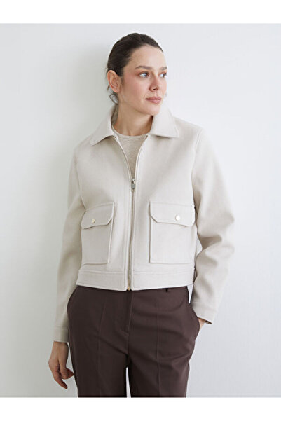 LC Waikiki Γυναικείο μπουφάν με γιακά Roba και κεντητό σχέδιο από το Shining ...