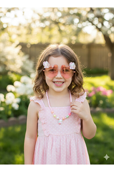 burjalmodah نظارة شمسية وسلسال أطفال بتصميم بناتي لطيف لإطلالة صيفية أنيقة