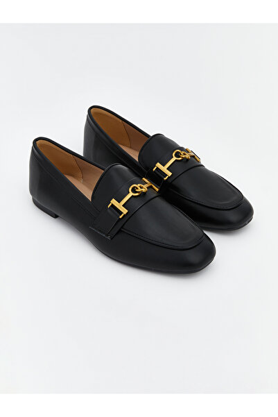 LC Waikiki أحذية نسائية كلاسيكية مزينة بتطريزات معدنية