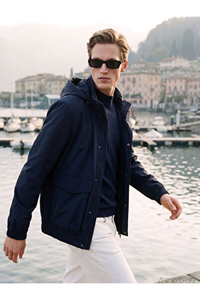 LC Waikiki Ανδρικό αδιάβροχο μπουφάν Navy Blue Standard Fit με κουκούλα