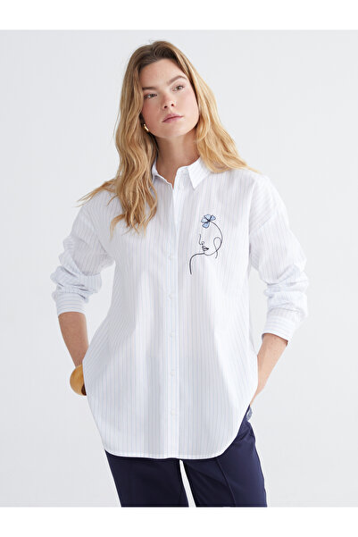 LC Waikiki قميص نسائي من قماش البوبلين مطرز بنقوش زهرية مخططة