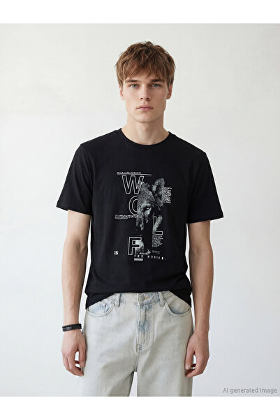 LC Waikiki Ανδρικό μπλουζάκι με μαύρη λαιμόκοψη