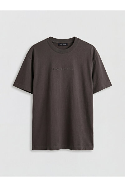 LC Waikiki Crew Neck Embossed Print Men's T-Shirt