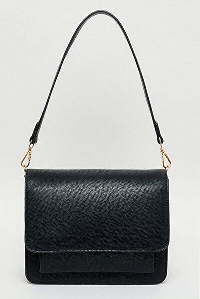 R&B Women's Black Textured Shoulder Bag