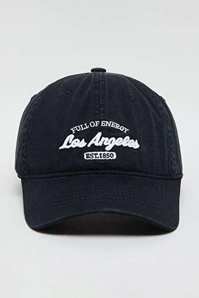 R&B Men's Black Embroidered Baseball Cap