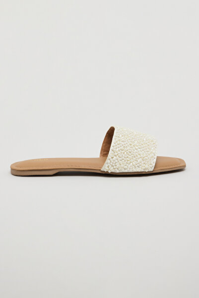 R&B Women's Cream Embellished Flat Sandals