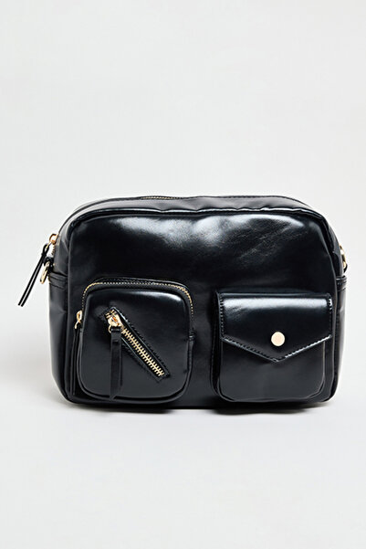 R&B Women's Black Solid Crossbody Bag