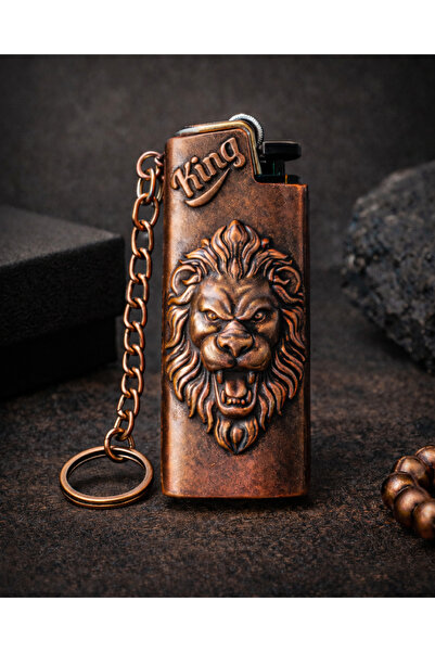 SUFİ TESBİH & ESANS VE HEDİYELİK Aslan Figürlü Metal Çakmak Anahtarlık – Retr...
