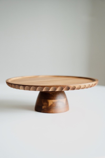 Dekorzdükkan Livia Acacia Cake Stand with Edge Detail – Diameter 28 cm