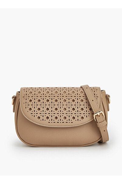 Flora Bella by Shoexpress حقيبة عابرة للجسم بحزام كتف قابل للتعديل بتصميم قص ...