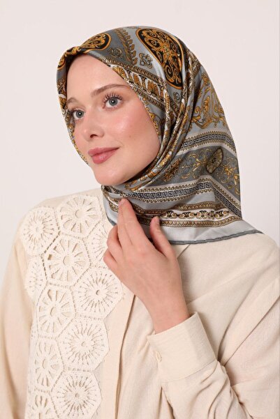 Levidor Ethnic Pattern Sparkling Crystal Scarf