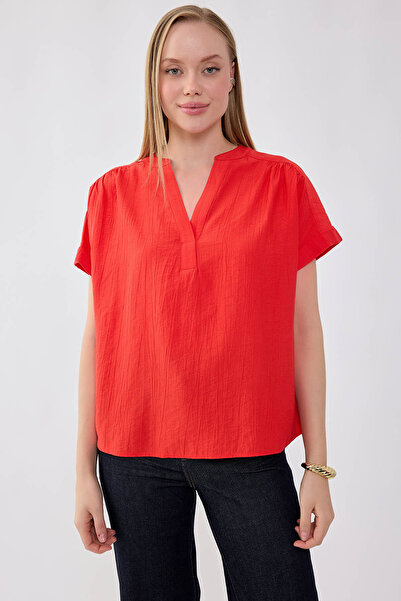 Vitrin V-Neck Crinkle Fabric Blouse