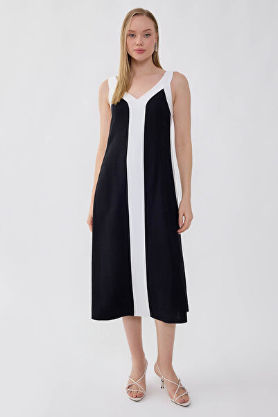 Vitrin Two Color V-Neck Dress