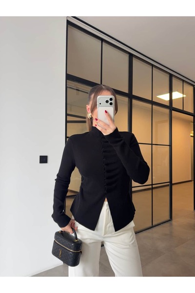 BB Bensu Buyruk KENDİNDEN BÜZGÜLÜ HIRKA SİYAH