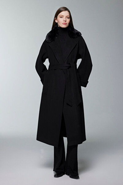 Zühre Fur Collar Detailed Belted Black Coat 14086