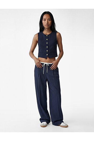 Koton Slim Fit Crew Neck Buttoned Striped Vest