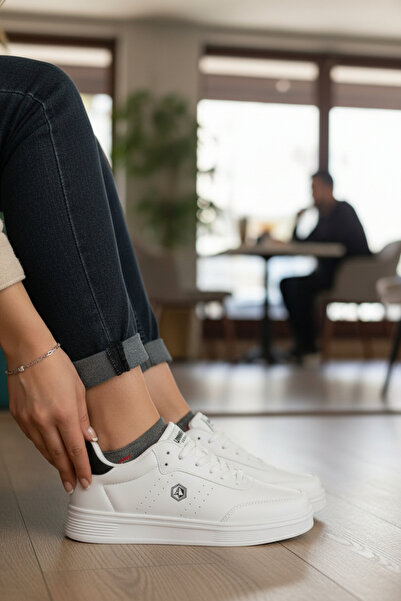 enoch حذاء إينوخ الرياضي الكاجوال للرجال ذو الأربطة والقاعدة المسطحة