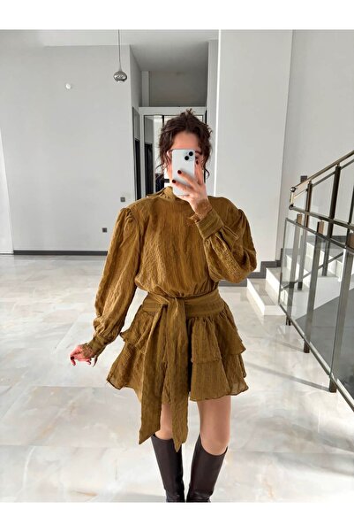 Sude Kızanlıklı Ретро рокля с дантелени детайли и къдри