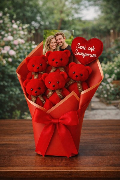 hediye Kişiye Özel Fotoğraflı Kırmızı Ayıcık Buketi ve Kalp Mesajı Sevgililer...