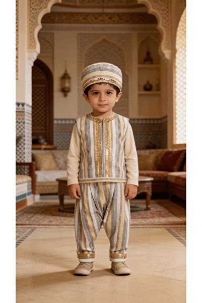 Ghadeer style Mayor of the neighborhood suit