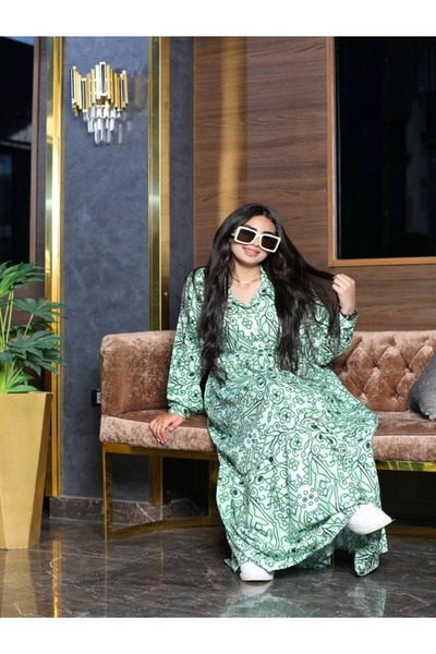 Coton Colorful dress with a unique design