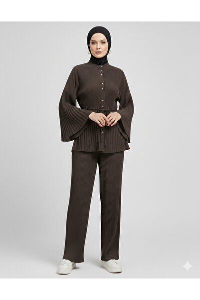 TESTOKUR Piliseli High Collar Buttoned Crepe Suit