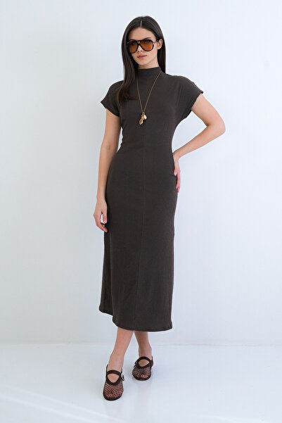 Trend Alaçatı Stili Women's Brown High Collar Short Sleeve Wrinkled Maxi Dres...