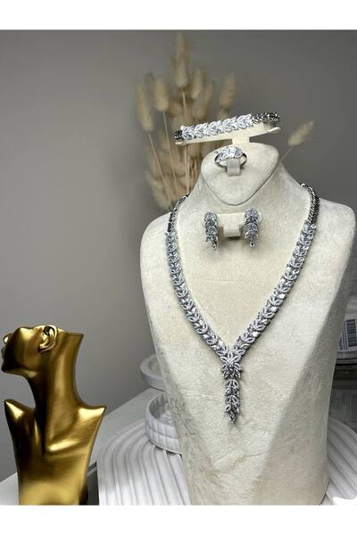 Luxiva Beyaz altın kaplama premium zirkon taşlı kolye bileklik küpe yüzük lük...