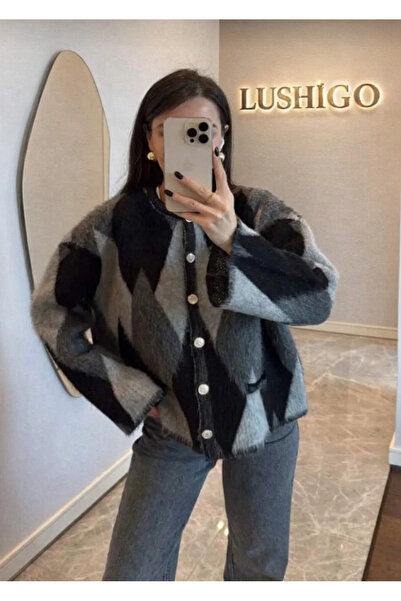 LUSHİGO Women's Square Patterned Bearded Stylish Buttoned Yumos Knitwear Luss...