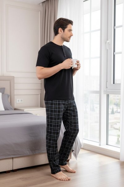 GUAVA+ Erkek Siyah Modal 3 Düğmeli Ekose Desen Pamuk Likra Kısa Kol Cepli Pijama Takımı