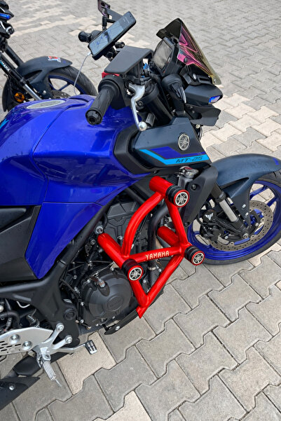 Yamaha Mt25 kırmızı koruma demiri