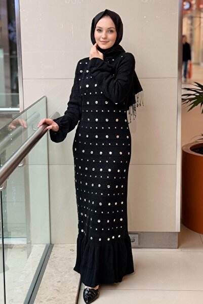 Ghisa Önü Zımba Detaylı İçlikli Triko Elbise