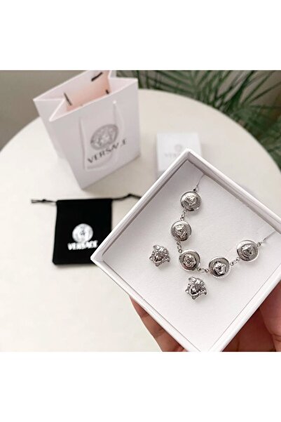 Versace سلسال فرزاتشي