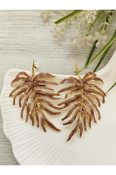Halley Concept Beige enamel gold detailed leaf earrings