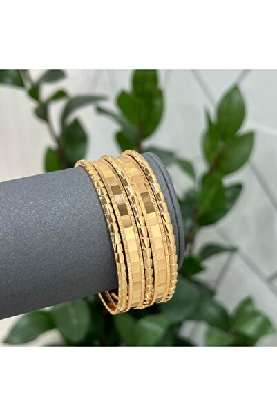 Generic Cobra bangles, 5 pieces - size 18